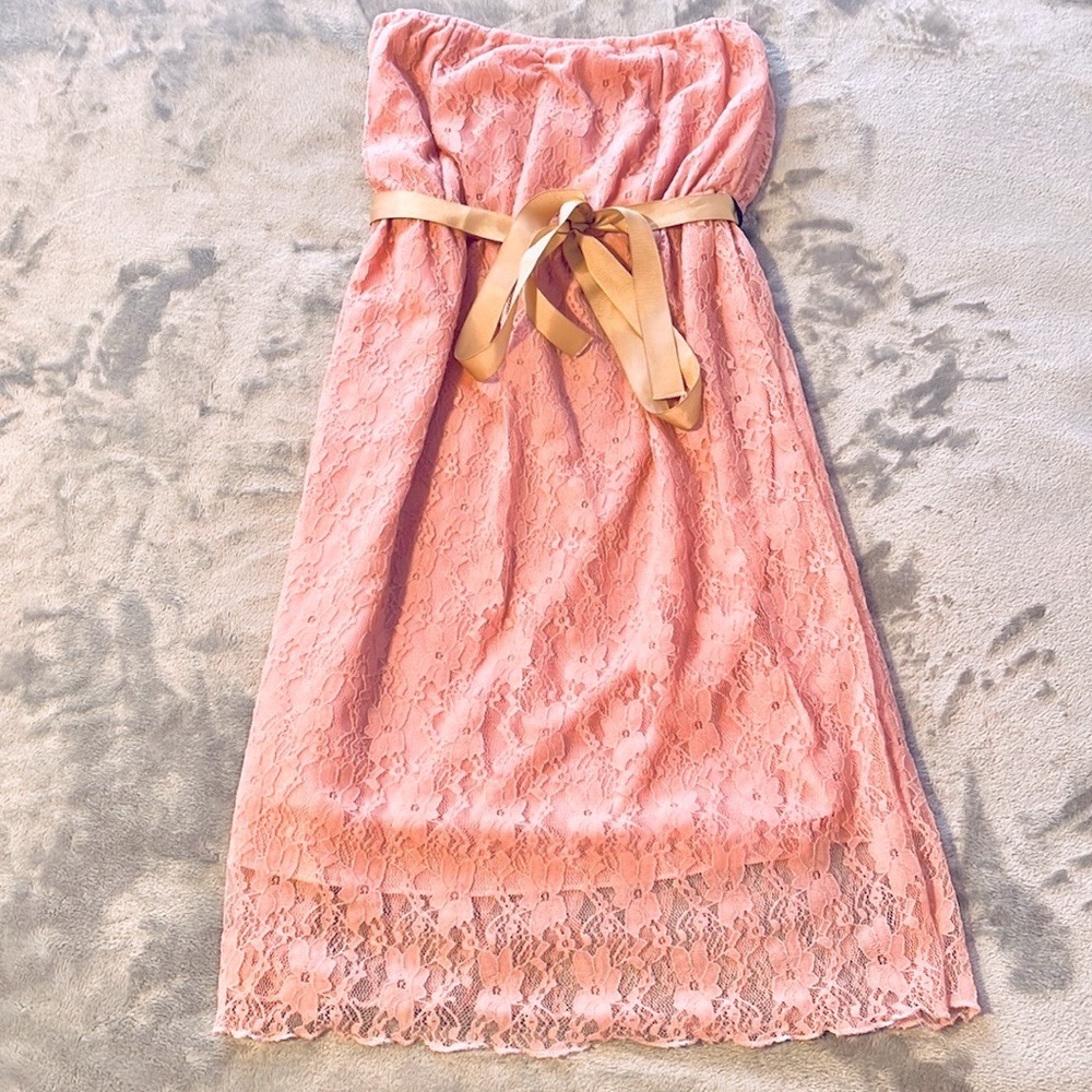 Jon & Anna New York Pink Lace Strapless Mini Dress